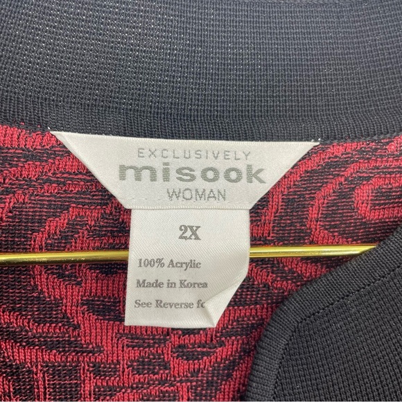 Exclusively Misook red rose black print button up knit cardigan sweater 2X - Picture 5 of 6